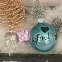 Weihnachtskugel (Glas) mit Namen Joel personalisiert